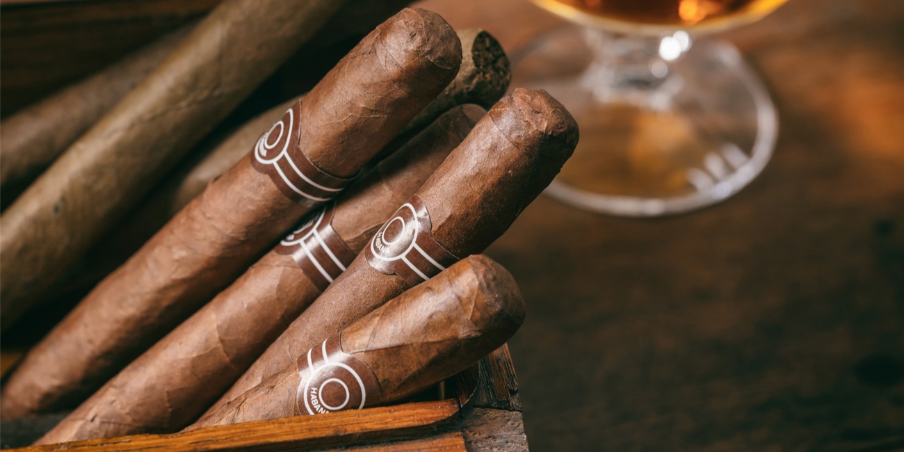 The Lifespan of a Cigar: Everything You Need to Know